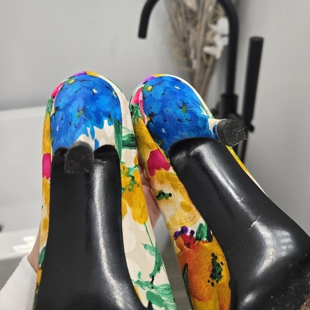 Vintage Stuart Weitzman for Mr. Seymour Floral Watercolor Heels